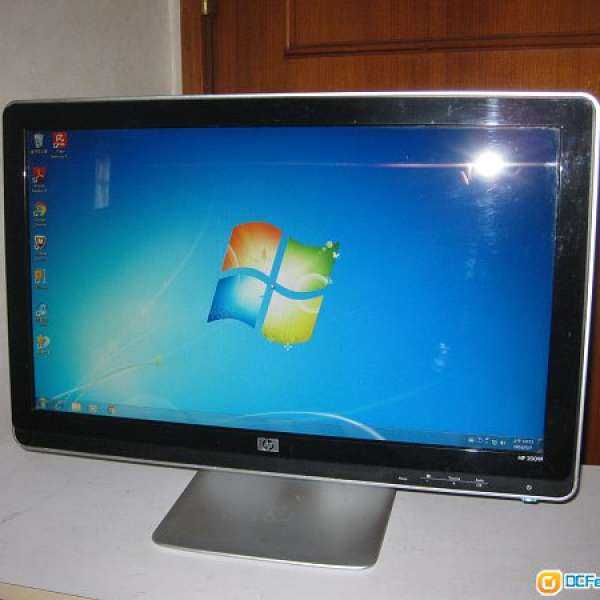 HP 20” LCD Monitor