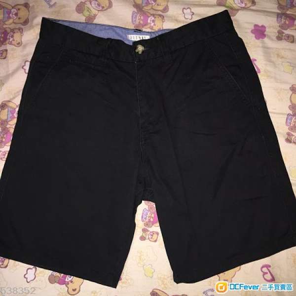 日本全黑短褲(99%新,真正日本購入)(M SIZE)