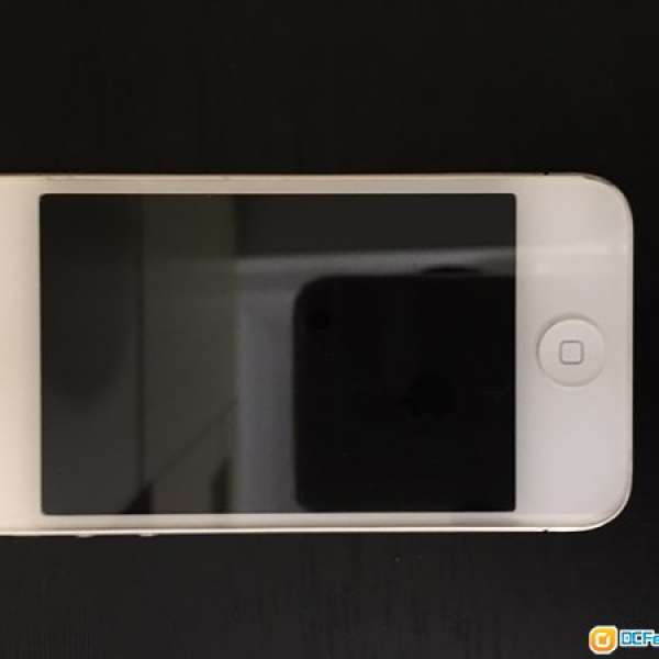 iphone 4s珍珠白 64G white 港版 (不連耳筒)