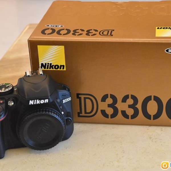 Nikon D3300 body (99% new)