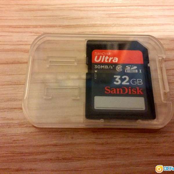 SanDisk Ultra SDHC (32GB)