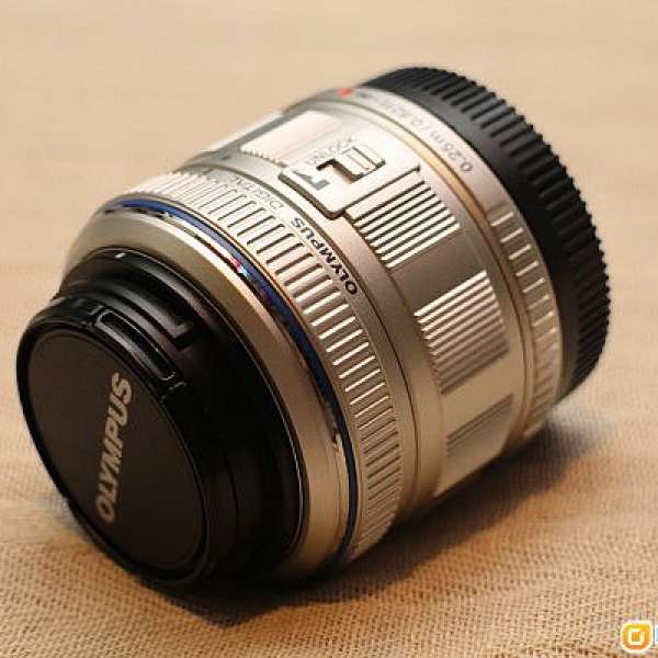 Olympus 14-42mm epl2 Kit Lens very new + CPL filter