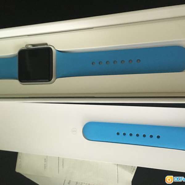 平放 Apple Watch Sport 42mm Blue 有保有單有盒