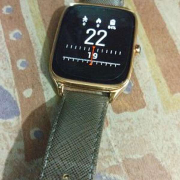 Asus 華碩金色、淺啡皮帶 Zen watch 2 (size1.63") 購自 US Amazon 12/2015，約9成...