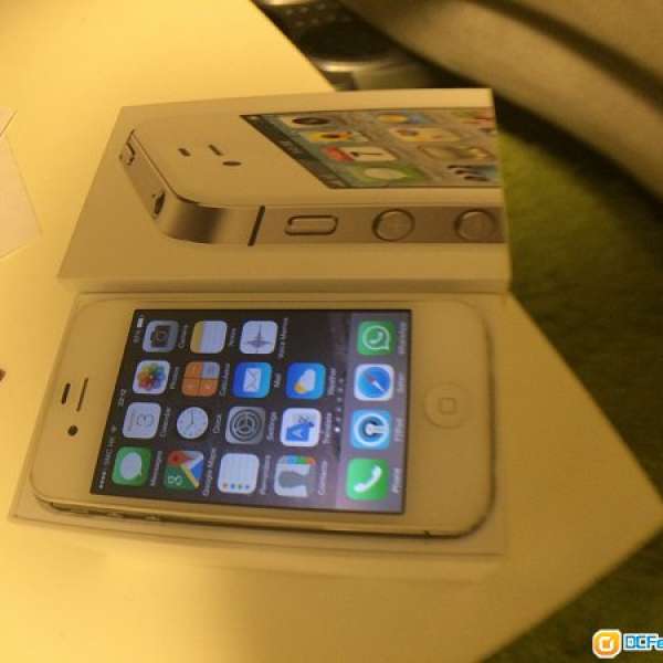 iPhone 4s 白色16Gb 7成新