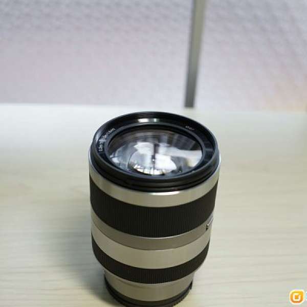 Sony SEL 18-200/3.5-6.3 OSS 新淨