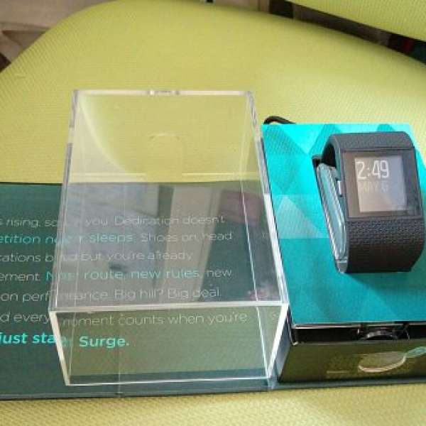99.9%新 Fitbit Surge (small) 黑色