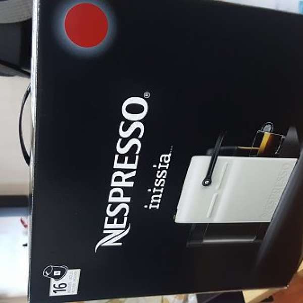 100%全新紅色 Nespresso Inissia 咖啡機，連16capsules