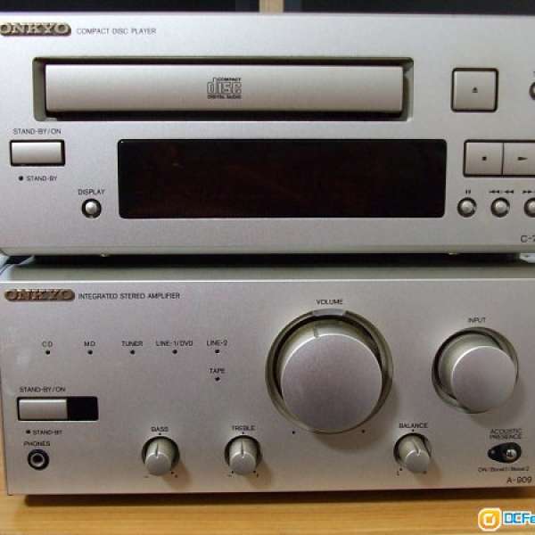 Onkyo A-905 amp + C-705 CD player