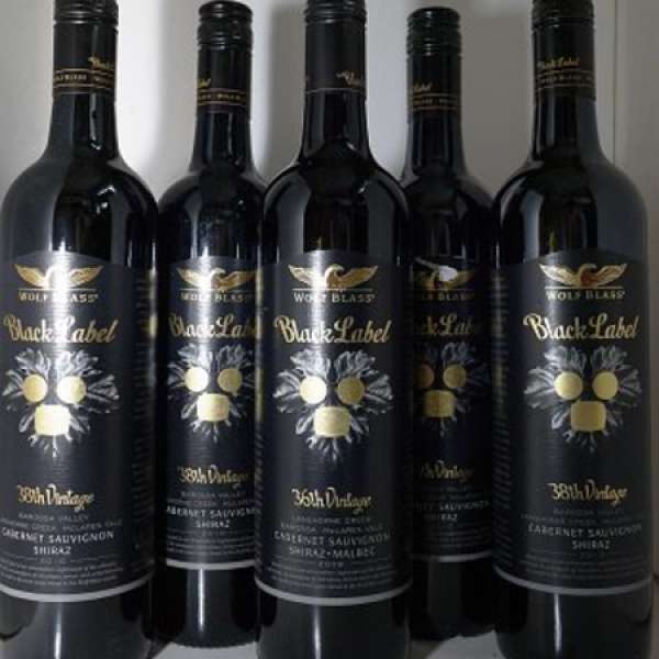 red wine - Wolf Blass Black Label, Australia