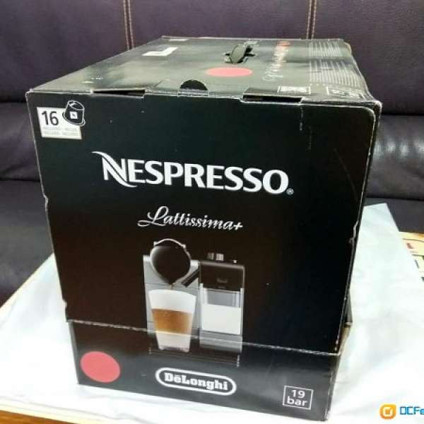 100% New Nespresso 咖啡機 - Lattissima Plus