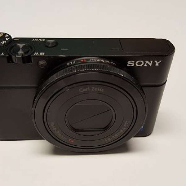 Sony RX100 Mark I (第一代)