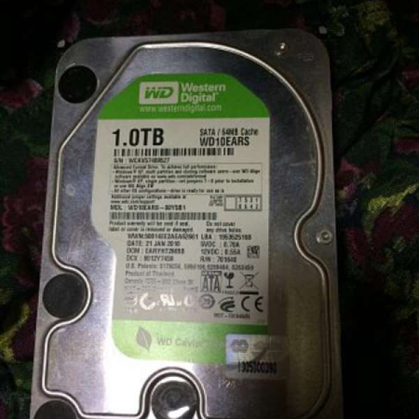 90%新 WD 1TB SATA 64MB cache