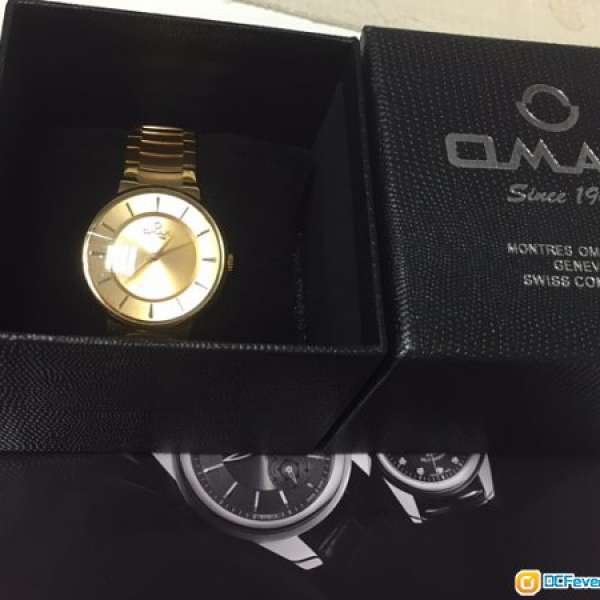 OMAX 盒裝全新金色手錶