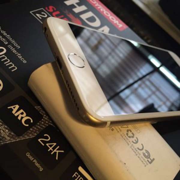 九成新iPhone 6Plus 64 GB香港行貨