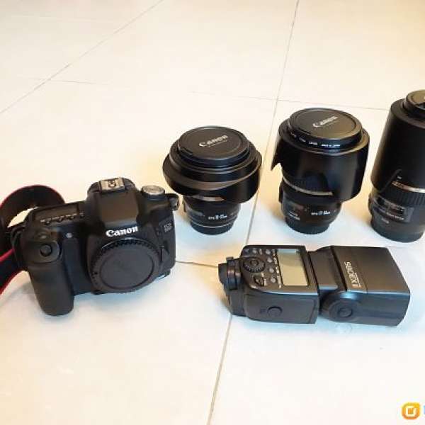 Canon 50D + EFS 17-55 + EFS 10-22 + Tamron 70-300 + 580EXII Flash