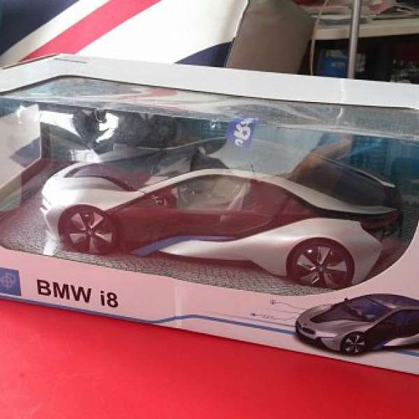 100% NEW Toyus BMW i8 搖控跑車1部全新