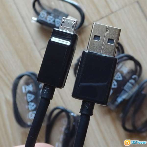 全新! 黑色 LG  Micro USB 快速差電+數據傳輸線