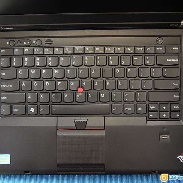 ThinkPad W530 移動工作站