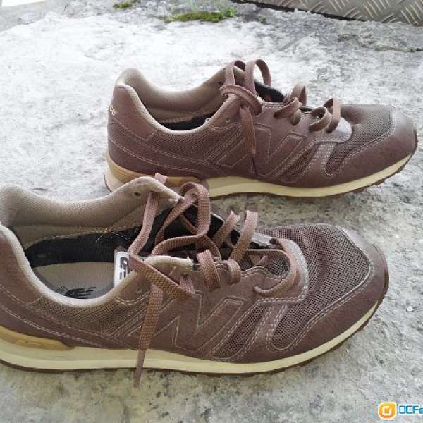 new balance M368BR size 42