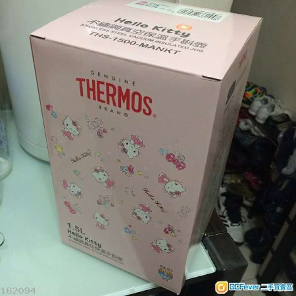 全新萬寧Thermos kitty不繡鋼保溫瓶1.5L手斟壼