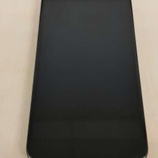 LG Nexus 4 16GB 行貨(包新mon貼, 另包二個機殼)