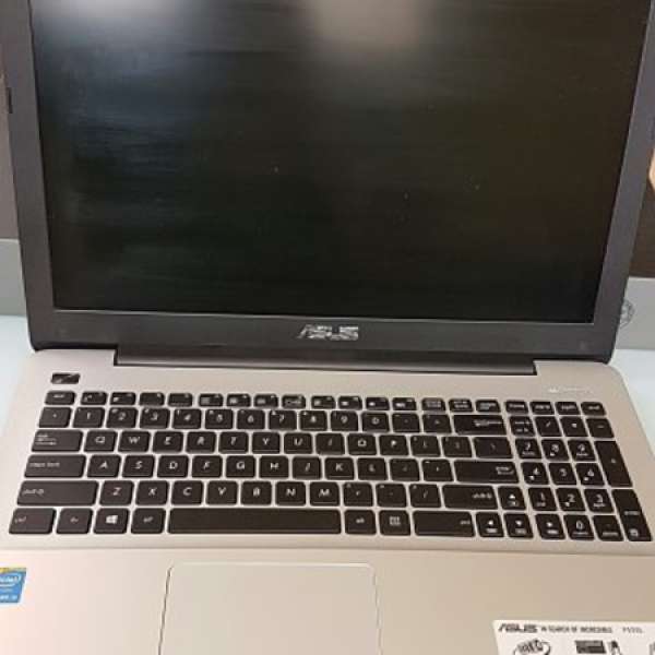 90%new Asus F555L i3  15.6吋Full HD notebook 電腦