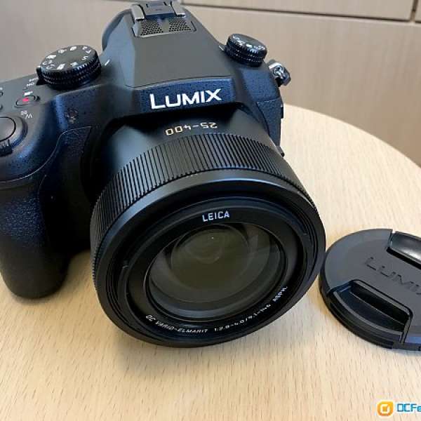 99.99% 極新 Panasonic Lumix FZ1000 全套齊