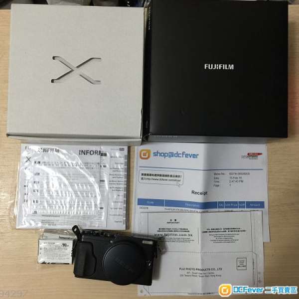 99%新Fujifilm X70 黑色行貨有保養送多粒代用電