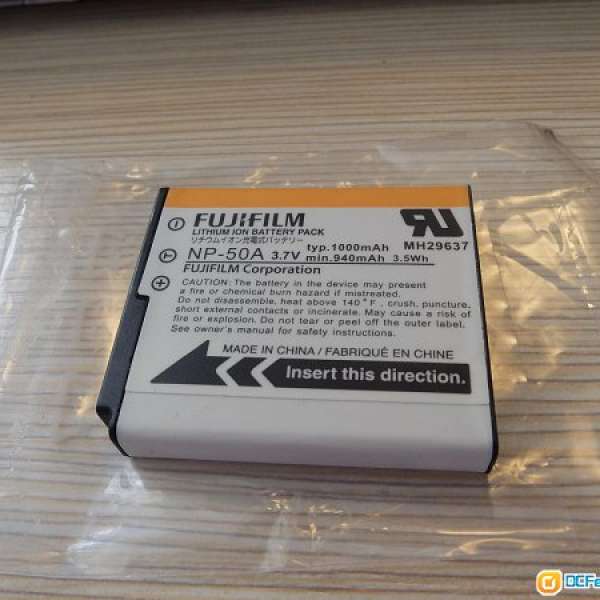原裝富士 Fujifilm X10 X20 專用電 NP-50 (非X100, X70, RX100 代用電）