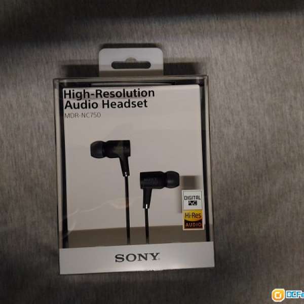 Sony MDR NC750 Hi-Res headset