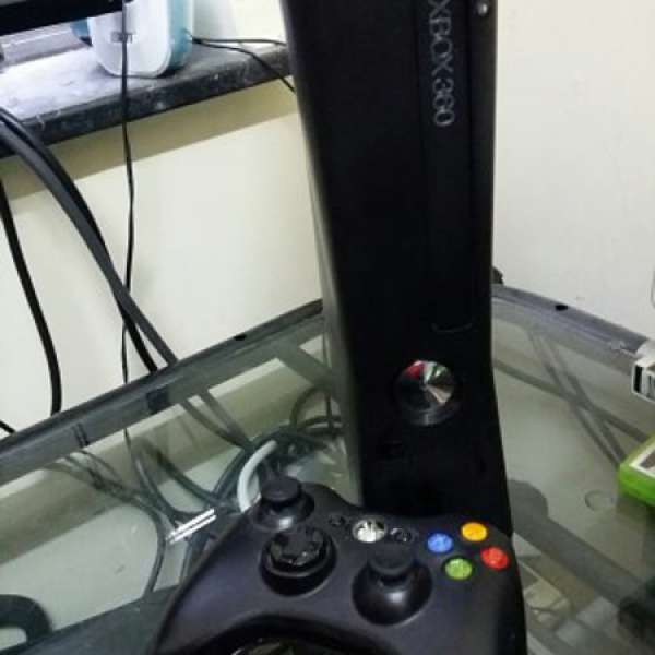 Xbox 360  + 1 controller