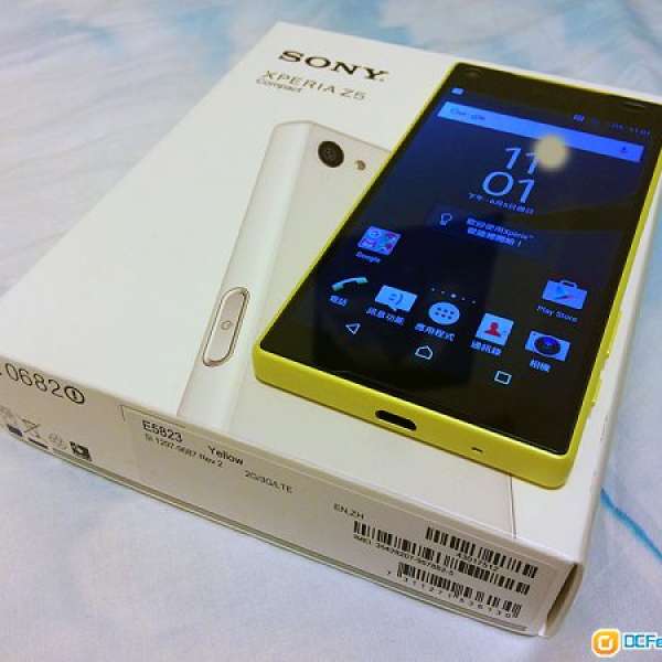 100%新 Sony Z5 Compact 黃色 行貨有保