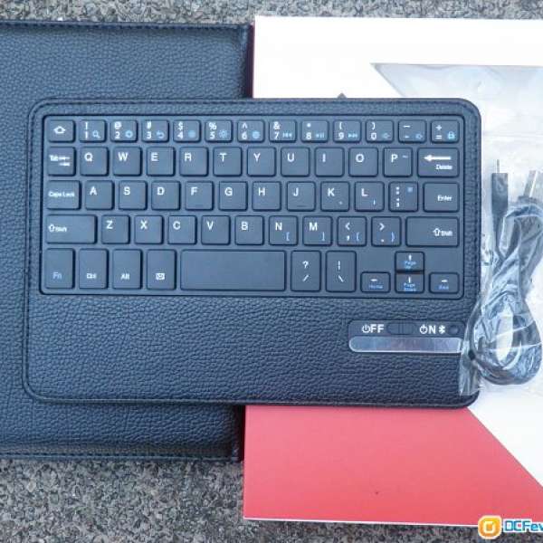 藍芽鍵盤 Bluetooth keyboard (硬身掣, 連 GT 3 P3200 專用套)