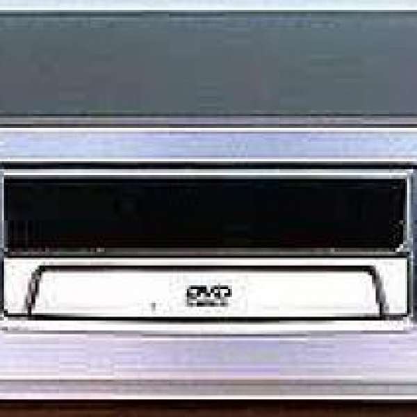 ONKYO SACD/ DVD AUDIO/VIDEO PLAYER DV-S501