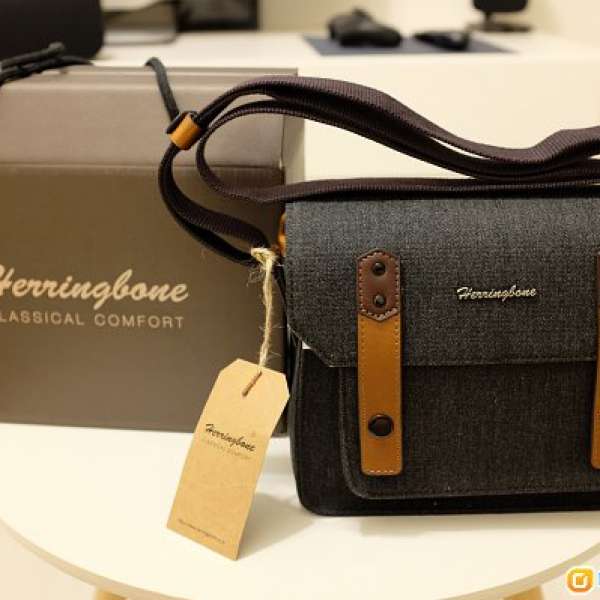 全新韓國Herringbone Papas Pocket Mini Messenger Camera Bag