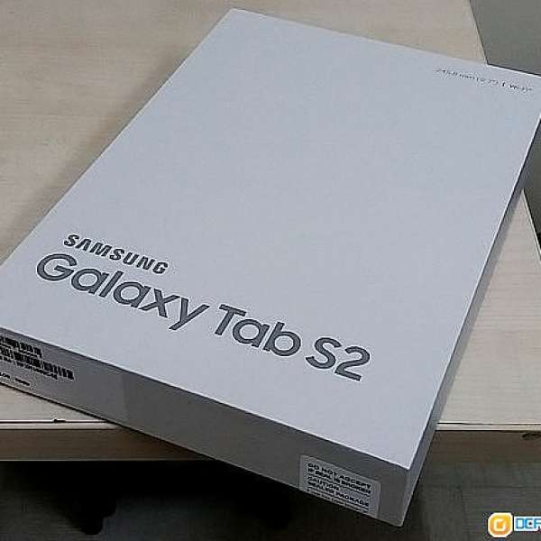 Samsung Galaxy TabS2 9.7 WiFi, 100%new 白色 有單 Samsung保用一年