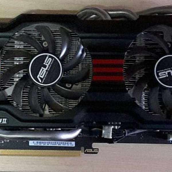 ASUS GTX 670  顯示咭