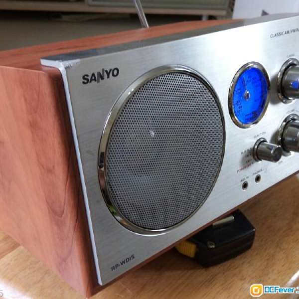 Sanyo AM/FM 收音機