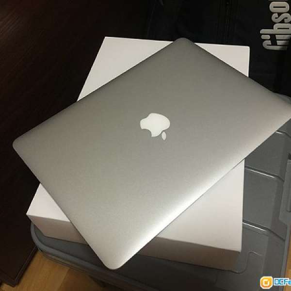 Apple MacBook Air 13, 1.3ghz, 256ssd