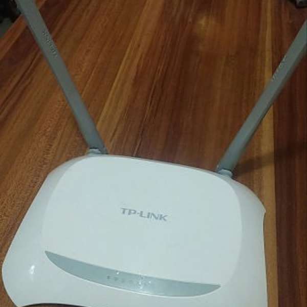 TP-Link WR842N 300M router
