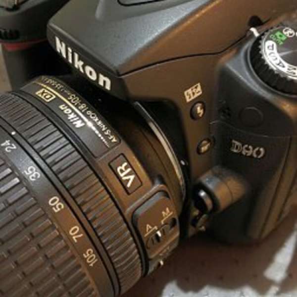 出售物品: NiKon D90機連18/105mm原廠DX鏡 $2000