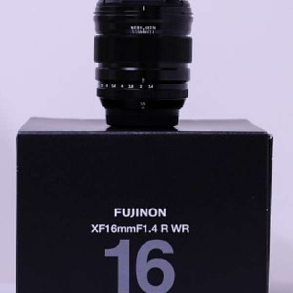 Fujifilm 16 1.4
