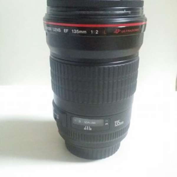 Canon EF 135mm f2.0L USM 90%新，有單有盒，送UV，不議價