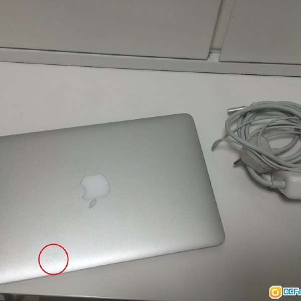 Macbook Air 11" mid-2011 64gb