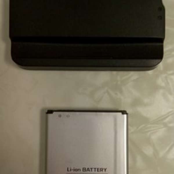 LG G3 原廠電池+充電座 99%新 $150 (或加錢換機)