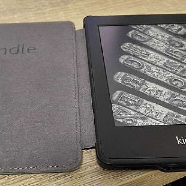 kindle paperwhite 第一代 有背光