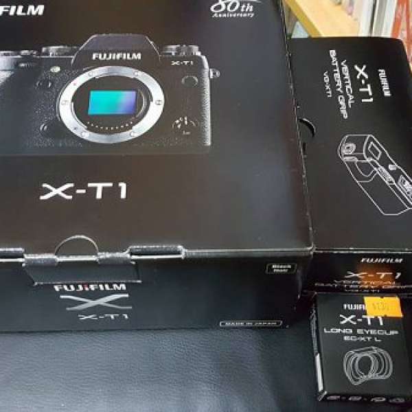 出售勁新 Fujifilm X-T1 連 VG-XT1 電池直倒, 18-55, 50-230