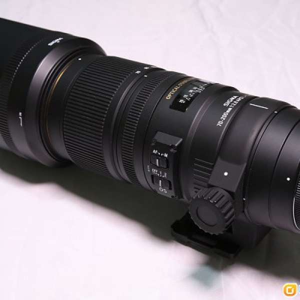 Sigma 70-200mm F2.8 EX DG OS HSM (canon mount)