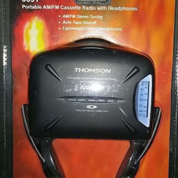 全新Thomson Portable AM/FM Cassette Radio w/Headphones收音機卡帶機-只在西鐵線...